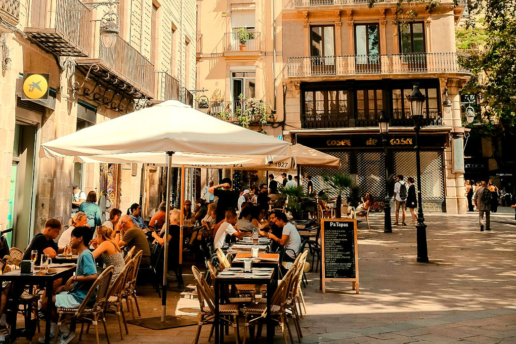 Barcelona summer travel tips: outdoor terrace at sunset in the Gothic Quarter